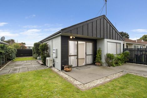Photo of property in 2c Kaniere Street, Mount Maunganui, 3116