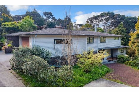 Photo of property in 23c West Lynn Road, Titirangi, Auckland, 0604