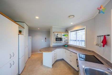 Photo of property in 54 Titiro Moana Road, Korokoro, Lower Hutt, 5012