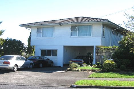 Photo of property in 136 Hutchinsons Road, Bucklands Beach, Auckland, 2014