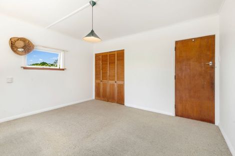Photo of property in 3d Wallace Place, Westown, New Plymouth, 4310