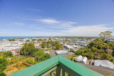 Photo of property in 42 Cameron Road, Bluff Hill, Napier, 4110
