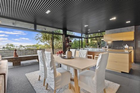 Photo of property in 30b Thackeray Street, Hamilton Lake, Hamilton, 3204