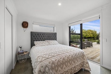 Photo of property in 4b Harakeke Drive, Wharewaka, Taupo, 3330