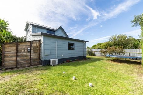 Photo of property in 66 Rogers Road, Bay View, Napier, 4104