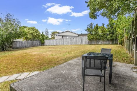 Photo of property in 33 Clayburn Road, Glen Eden, Auckland, 0602