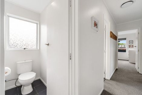 Photo of property in 15 Escort Grove, Awapuni, Palmerston North, 4412