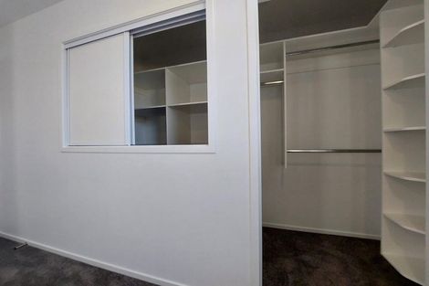 Photo of property in 4/10 Fathom Place, Te Atatu Peninsula, Auckland, 0610