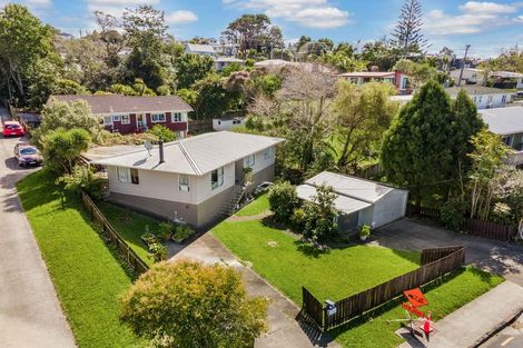 Photo of property in 1b Nandana Drive, Glen Eden, Auckland, 0602