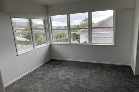 Photo of property in 122 Hepburn Road, Glendene, Auckland, 0602