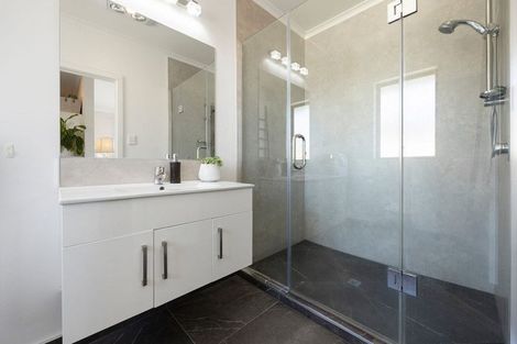 Photo of property in 16 Hehan Close, Cambridge, 3434