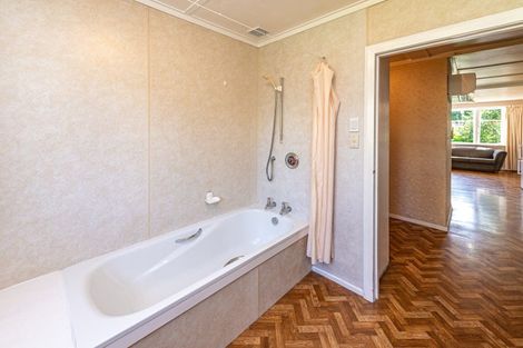 Photo of property in 282 Parahaki Road, Waverley, 4591