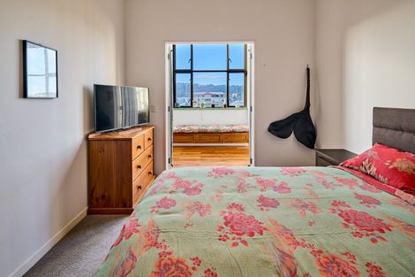 Photo of property in Augusta Apartments, 27/254 Willis Street, Te Aro, Wellington, 6011