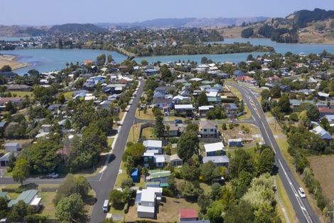 Photo of property in 16b Uenuku Avenue, Raglan, 3225