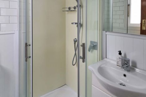 Photo of property in 37b Awamutu Grove, Waiwhetu, Lower Hutt, 5010