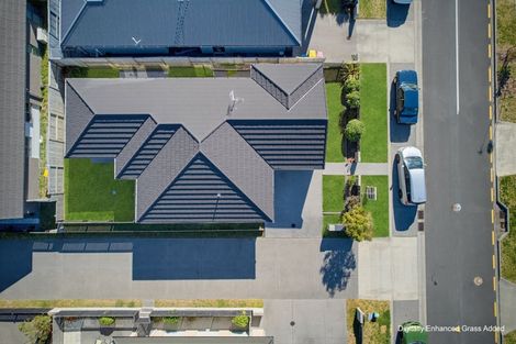 Photo of property in 2 Haka Way, Papamoa, 3118