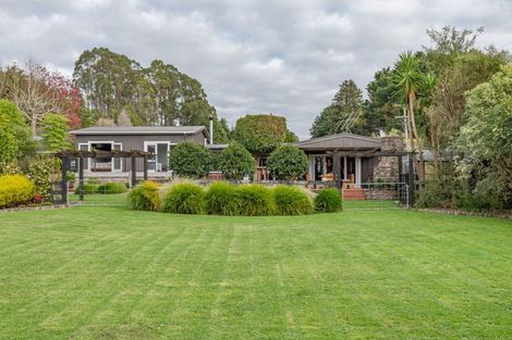 Photo of property in 12 Denton Road, Levin, 5571