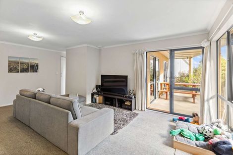 Photo of property in 18 Titter Place, Springvale, Whanganui, 4501
