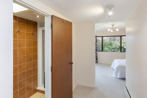 Photo of property in 21 Dunrobin Place, Avonhead, Christchurch, 8042