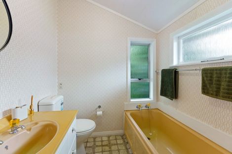 Photo of property in 72 Waerenga Road, Otaki, 5512