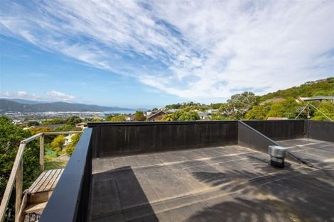 Photo of property in 44 Viewmont Drive, Harbour View, Lower Hutt, 5010