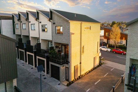 Photo of property in 33/28 Westgate Drive, Westgate, Auckland, 0614