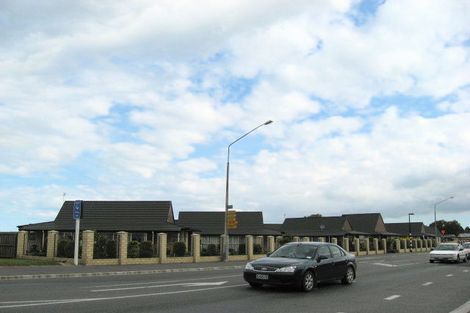 Photo of property in Rivertown Villas, 150 Williams Street, Kaiapoi, 7630