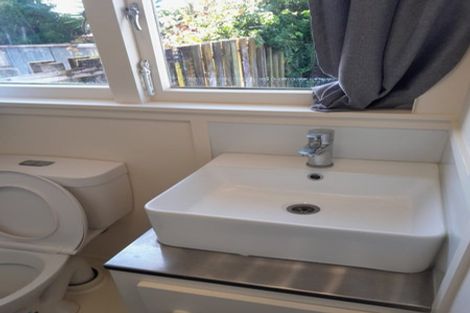 Photo of property in 327 Western Hills Drive, Avenues, Whangarei, 0110