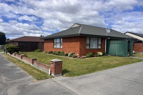 Photo of property in 1/21 Wilson Street, Islington, Christchurch, 8042