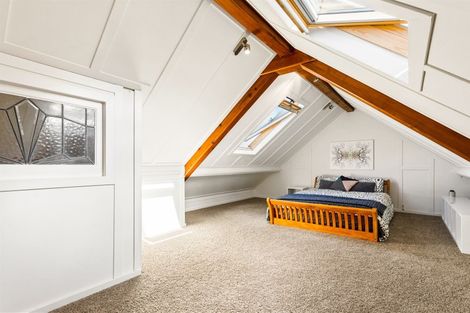 Photo of property in 71 Coulter Road, Henderson Valley, Auckland, 0614