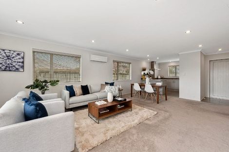 Photo of property in 22 Shrule Place, Huntington, Hamilton, 3210