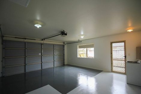 Photo of property in 6 Blackwood Drive, Wattle Downs, Auckland, 2103