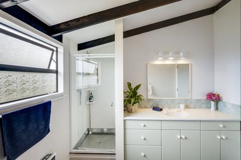 Photo of property in 426 Main North Road, Bay View, Napier, 4104