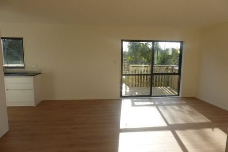 Photo of property in 16 Glendene Avenue, Glendene, Auckland, 0602