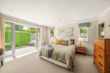 Photo of property in 13 Marua Palm Grove, Timberlea, Upper Hutt, 5018