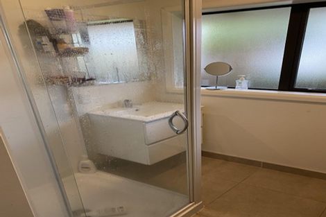 Photo of property in 48 Athol Terrace, Upper Riccarton, Christchurch, 8041