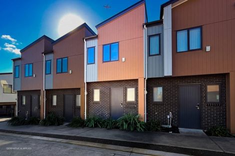 Photo of property in 16 Papatahi Lane, Flat Bush, Auckland, 2019