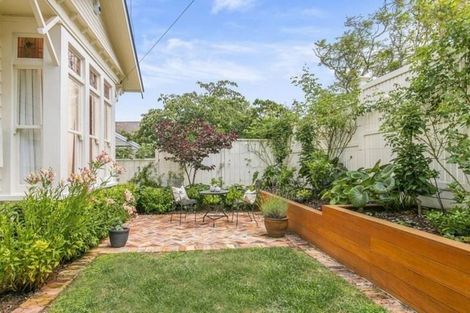Photo of property in 22 St Albans Avenue, Mount Eden, Auckland, 1024