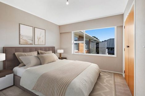 Photo of property in 2/2 Tower Hill, Stanmore Bay, Whangaparaoa, 0930