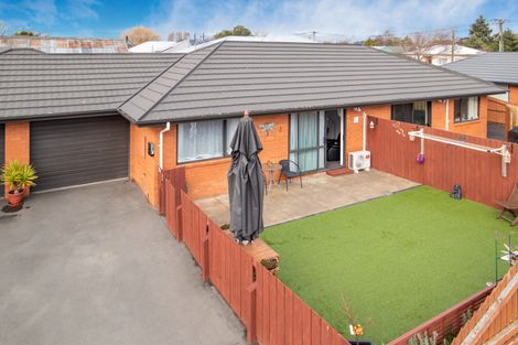 Photo of property in 24f Wainoni Road, Wainoni, Christchurch, 8061