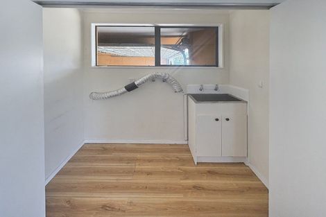 Photo of property in 32 Laward Road, Shannon, Palmerston North, 4474