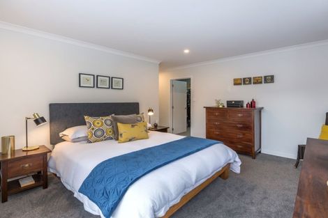 Photo of property in 32b Penruddock Rise, Westmorland, Christchurch, 8025