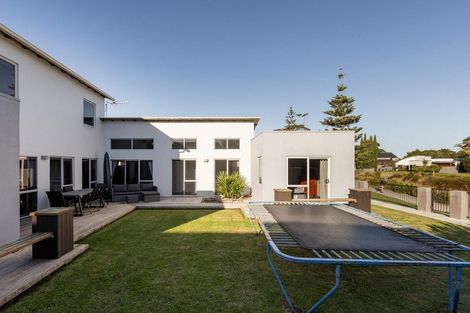 Photo of property in 27 Bermuda Drive, Papamoa Beach, Papamoa, 3118