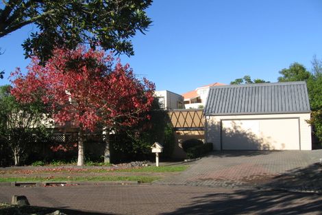 Photo of property in 40 Marguerita Place, West Harbour, Auckland, 0618