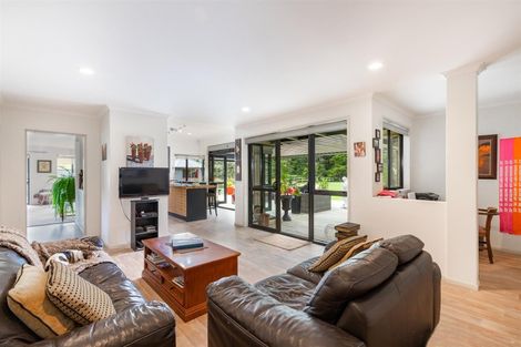 Photo of property in 42 Westminster Glen, Matakana, Warkworth, 0985