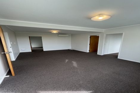Photo of property in 2/12 Norna Crescent, Kelburn, Wellington, 6012
