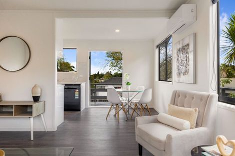 Photo of property in 1/9 Hydra Place, Glen Eden, Auckland, 0602