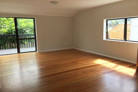 Photo of property in 2/668 Whangaparaoa Road, Stanmore Bay, Whangaparaoa, 0932