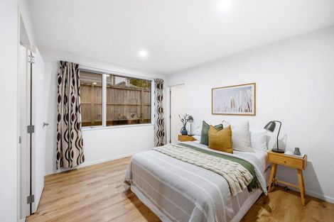 Photo of property in 3 Tuangi Street, Long Bay, Auckland, 0630