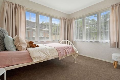 Photo of property in 13 Vardon Road, St Andrews, Hamilton, 3200